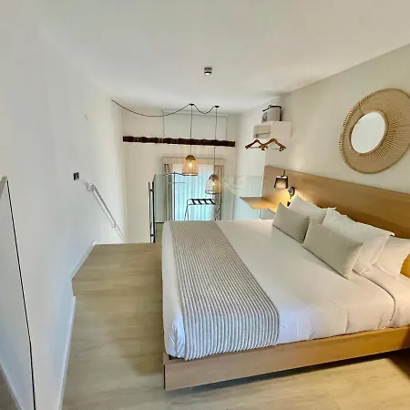 Emblematico Hi ホテル