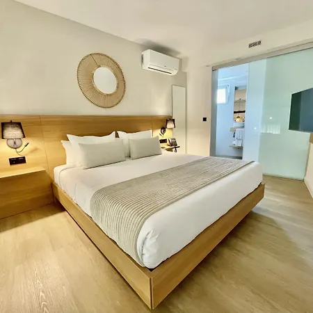 Emblematico Hi サンタクルスデテネリフェ