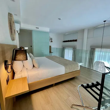 Hotell Emblematico Hi