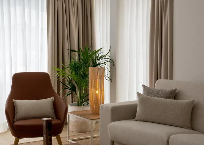 Hotell Emblematico Hi 3*