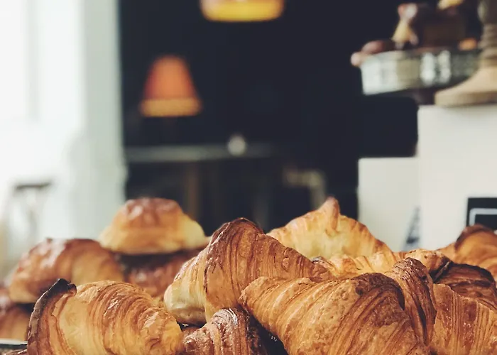 Emblematico Hi Hotell