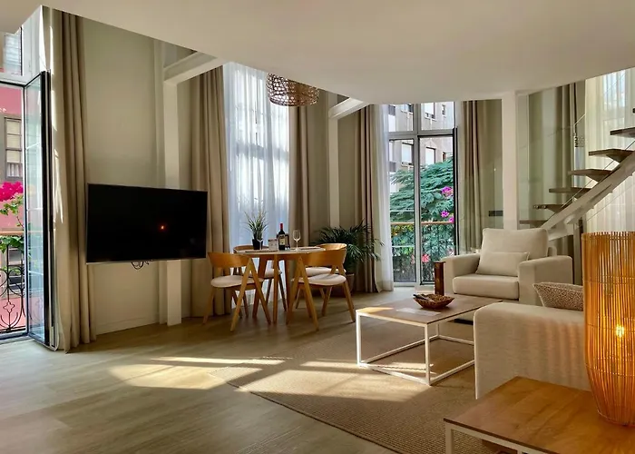 فندق Emblematico Hi 3*