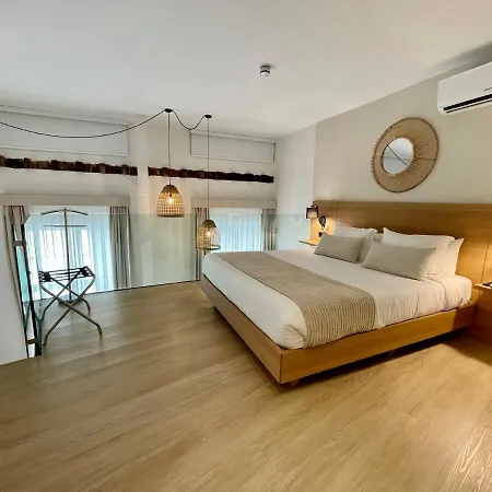 Hotel Emblemático Hi 3*